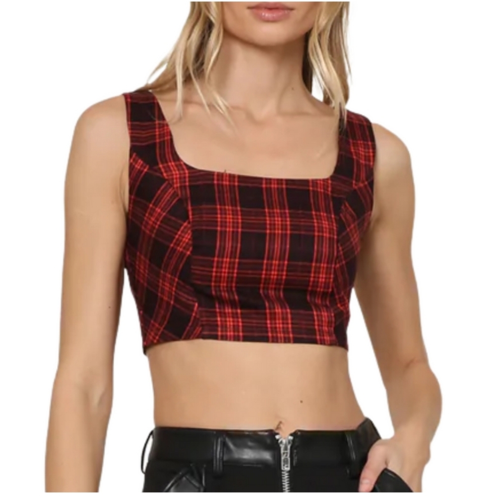 Steve Madden Orchard Crop Top in Red Plaid. Multiple sizes. Red and black - Picture 8 of 16